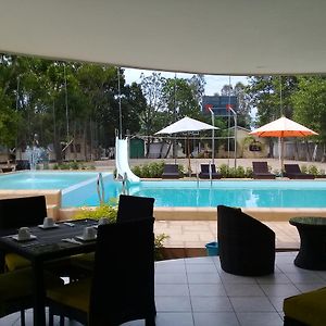 Holidays Hotel